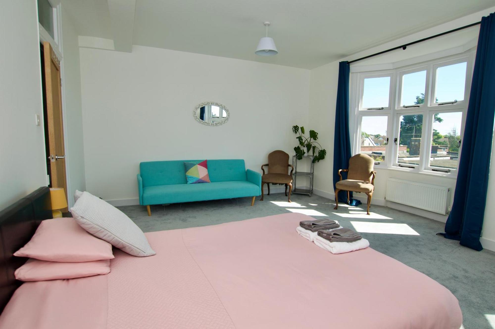 Beautiful Large 3-Bed Coastal Flat With Parking. Apartment Frinton-on-Sea Luaran gambar