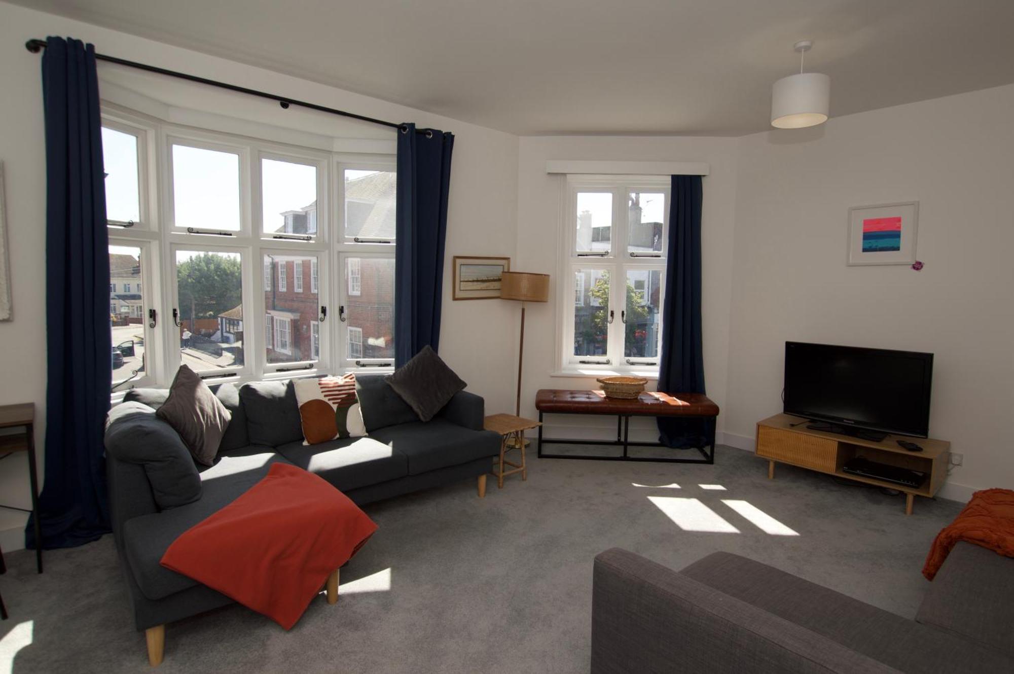 Beautiful Large 3-Bed Coastal Flat With Parking. Apartment Frinton-on-Sea Luaran gambar