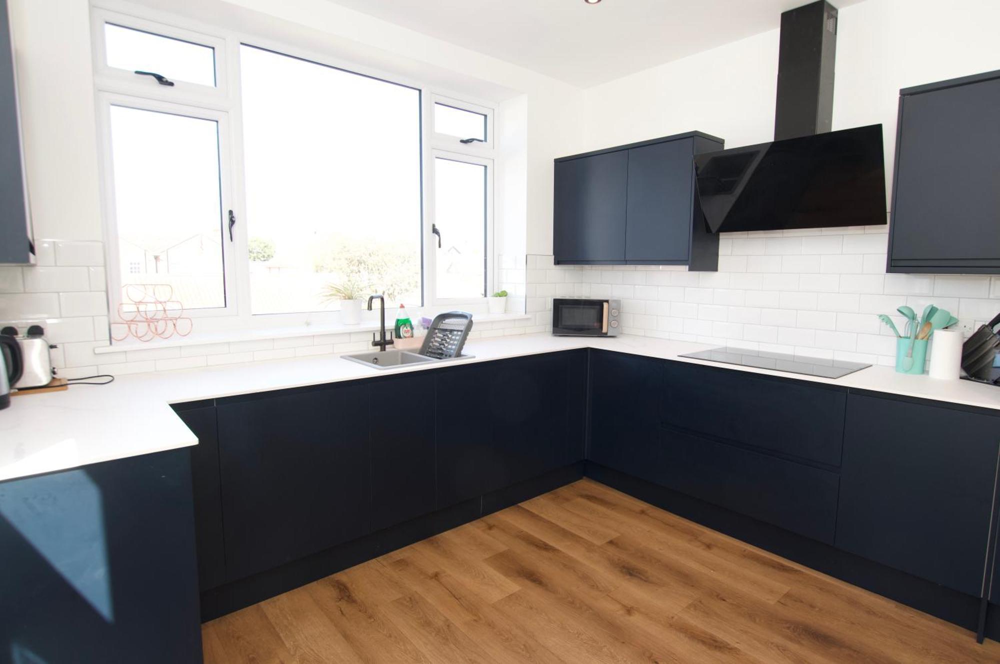 Beautiful Large 3-Bed Coastal Flat With Parking. Apartment Frinton-on-Sea Luaran gambar