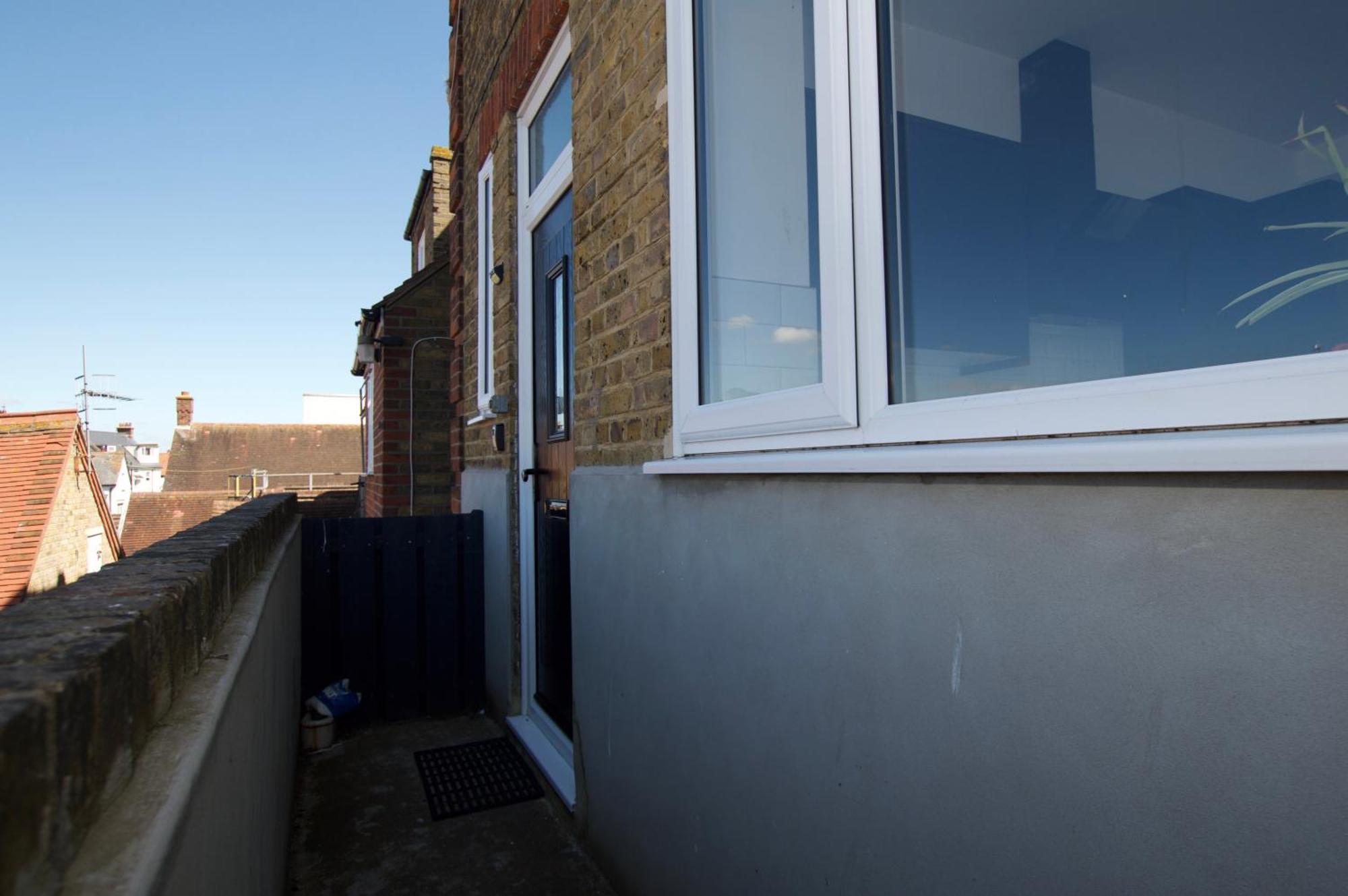 Beautiful Large 3-Bed Coastal Flat With Parking. Apartment Frinton-on-Sea Luaran gambar